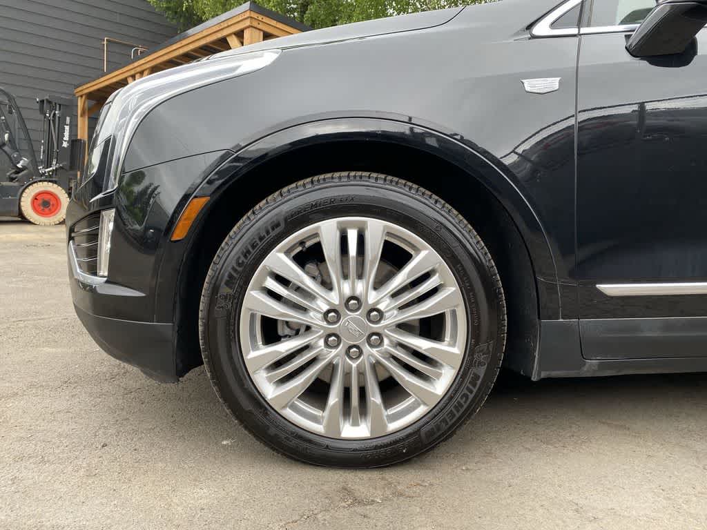 Thumbnail: 2018 Cadillac XT5 - 12