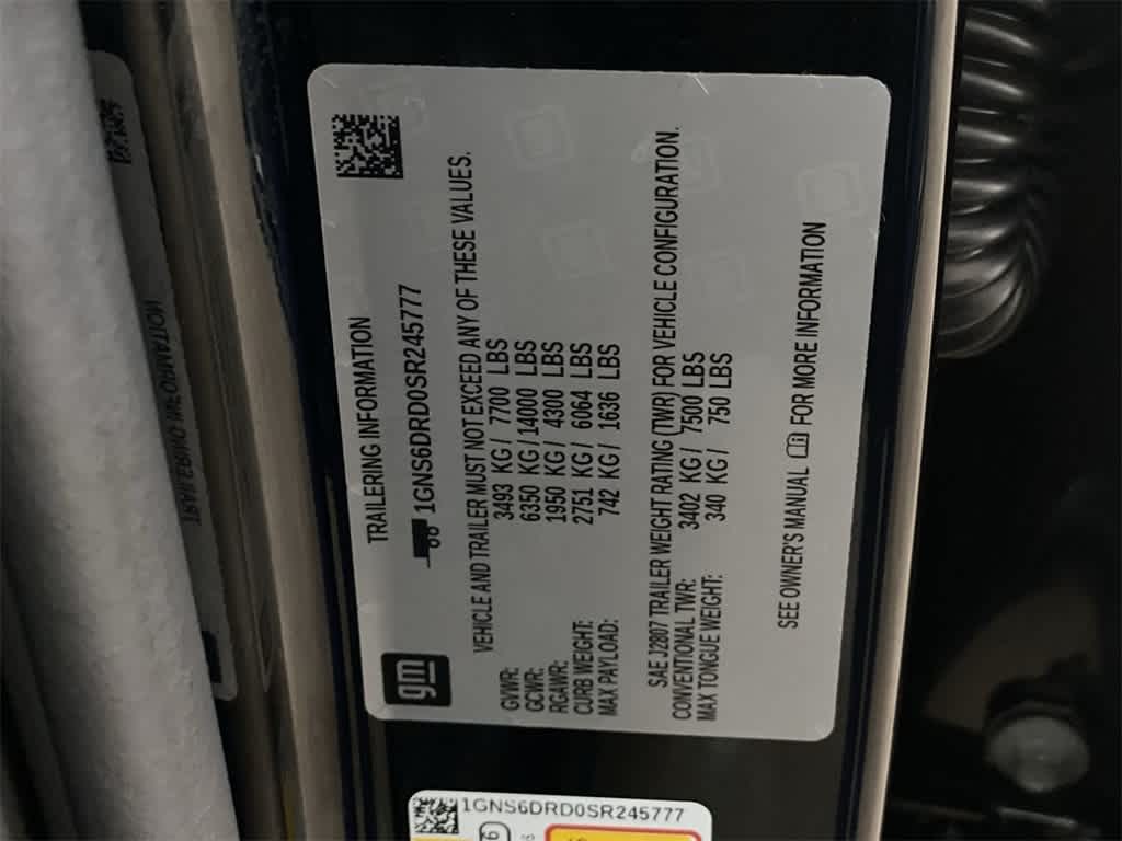 Thumbnail: 2025 Chevrolet Suburban - 29