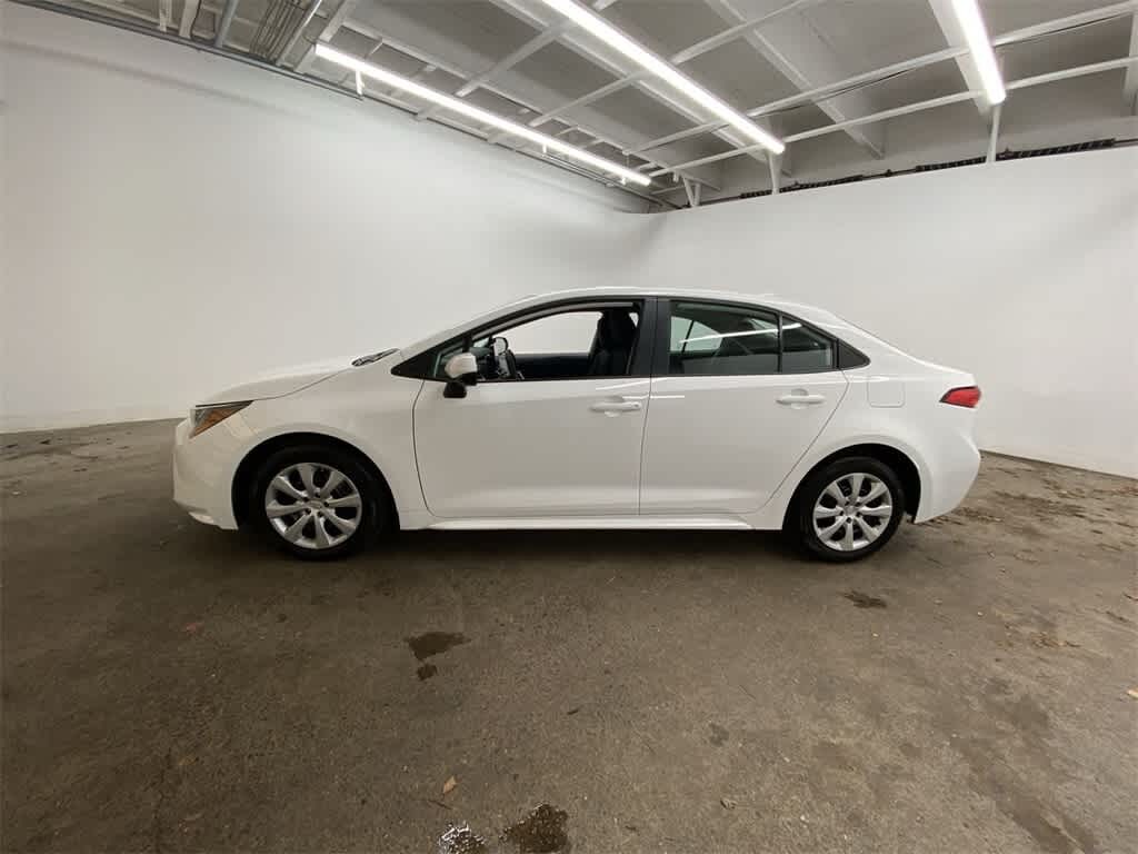 Used 2024 Toyota Corolla LE Sedan