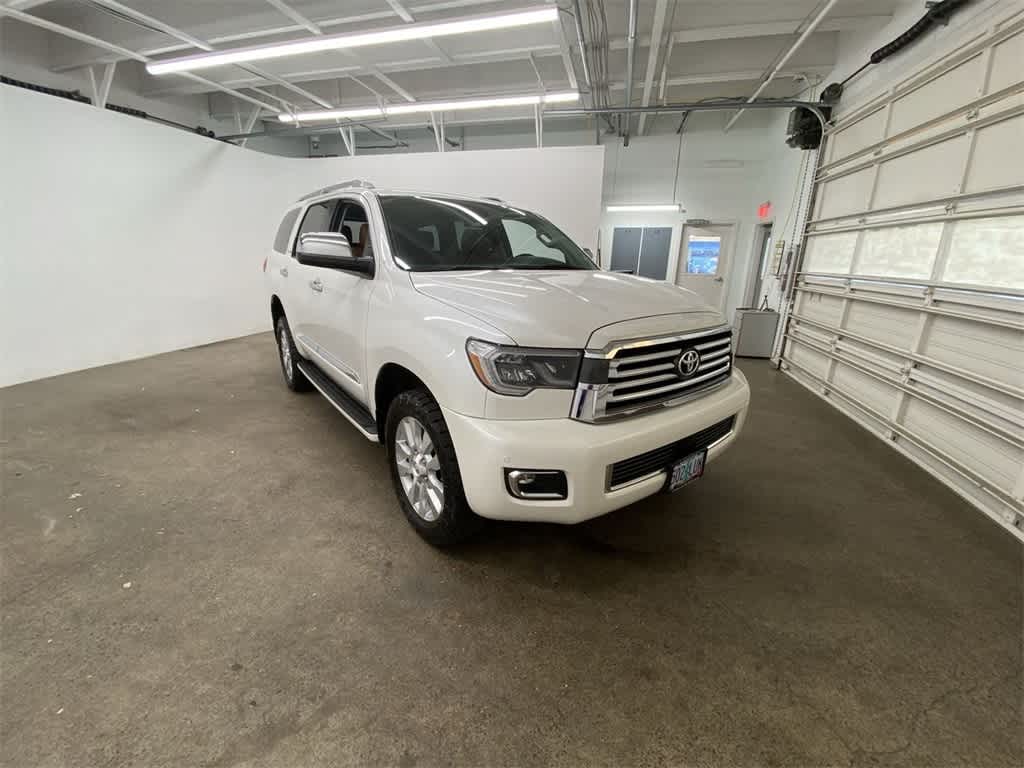 Thumbnail: 2019 Toyota Sequoia - 8