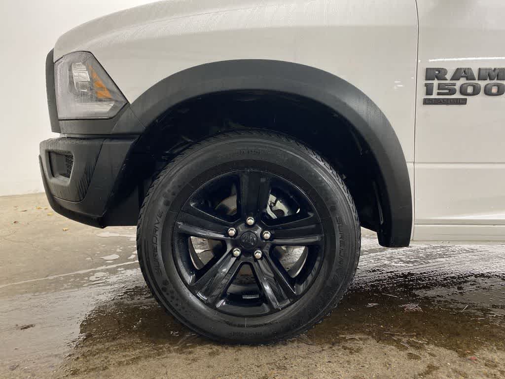 Thumbnail: 2024 RAM 1500 Classic - 11