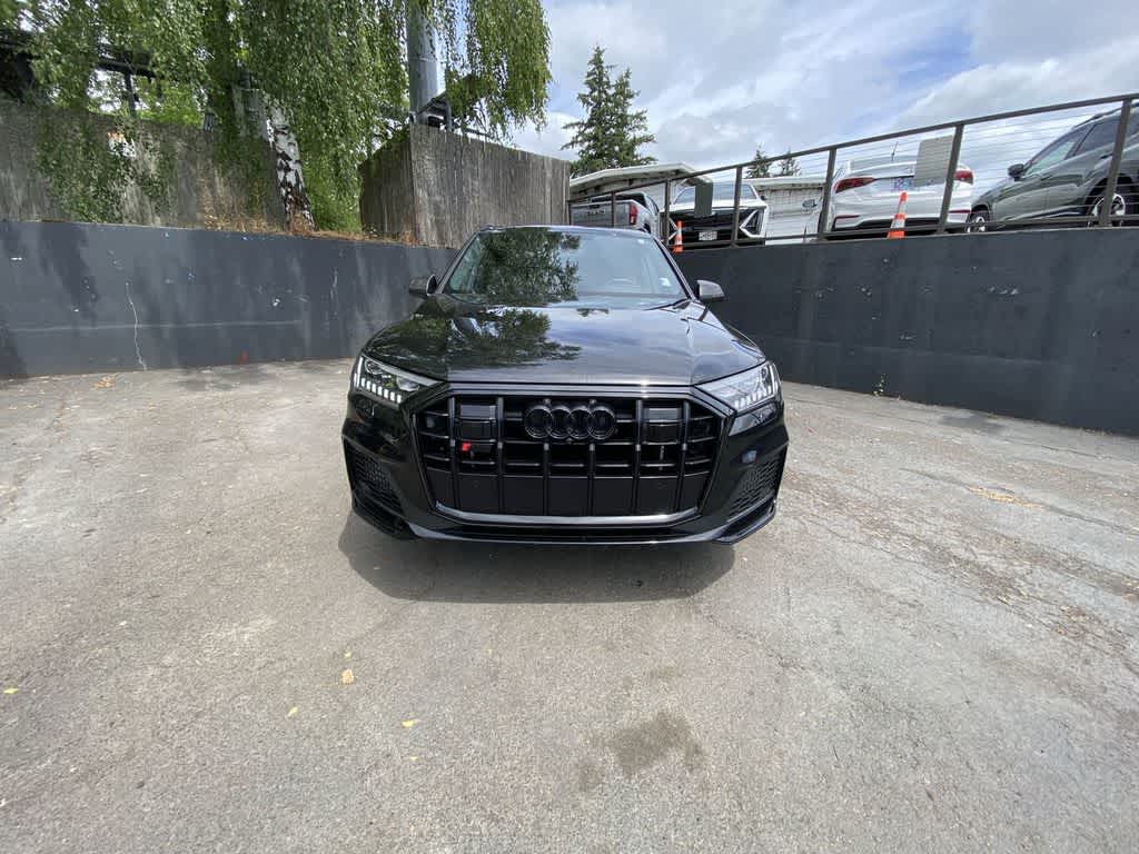 Thumbnail: 2023 Audi SQ7 - 9