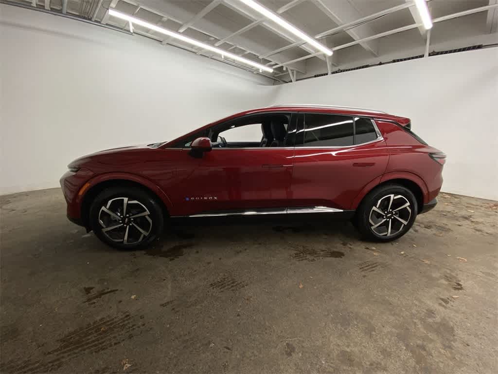 Thumbnail: 2025 Chevrolet Equinox - 3