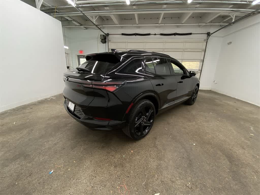 Thumbnail: 2024 Chevrolet Equinox - 6