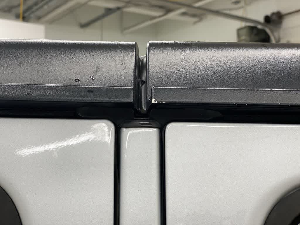 Thumbnail: 2024 Jeep Wrangler - 32