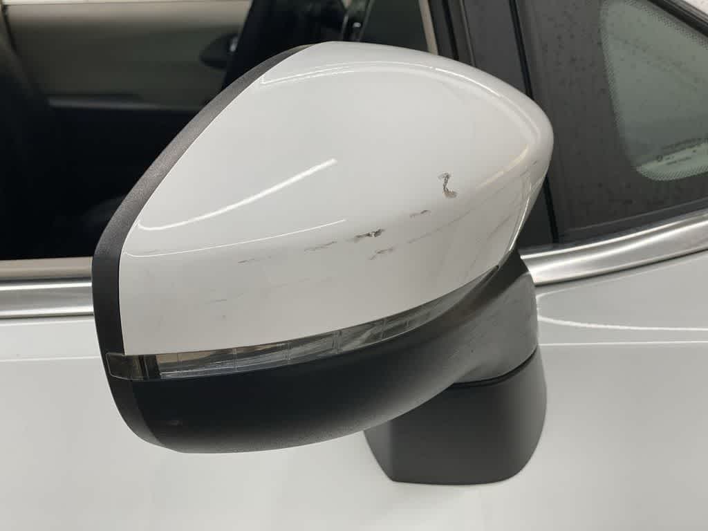 Thumbnail: 2023 Chrysler Pacifica - 29