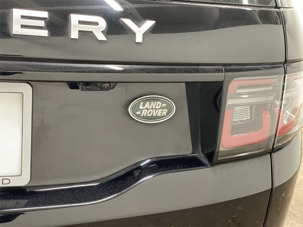 Thumbnail: 2020 Land Rover Discovery Sport - 10