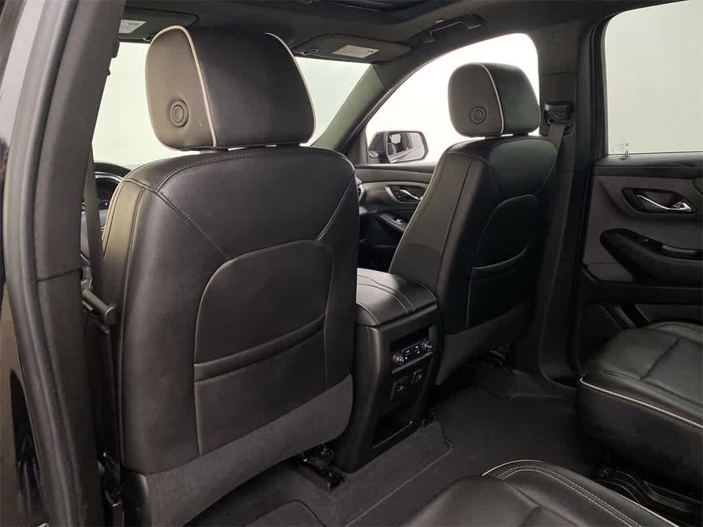 Thumbnail: 2024 Chevrolet Traverse - 15