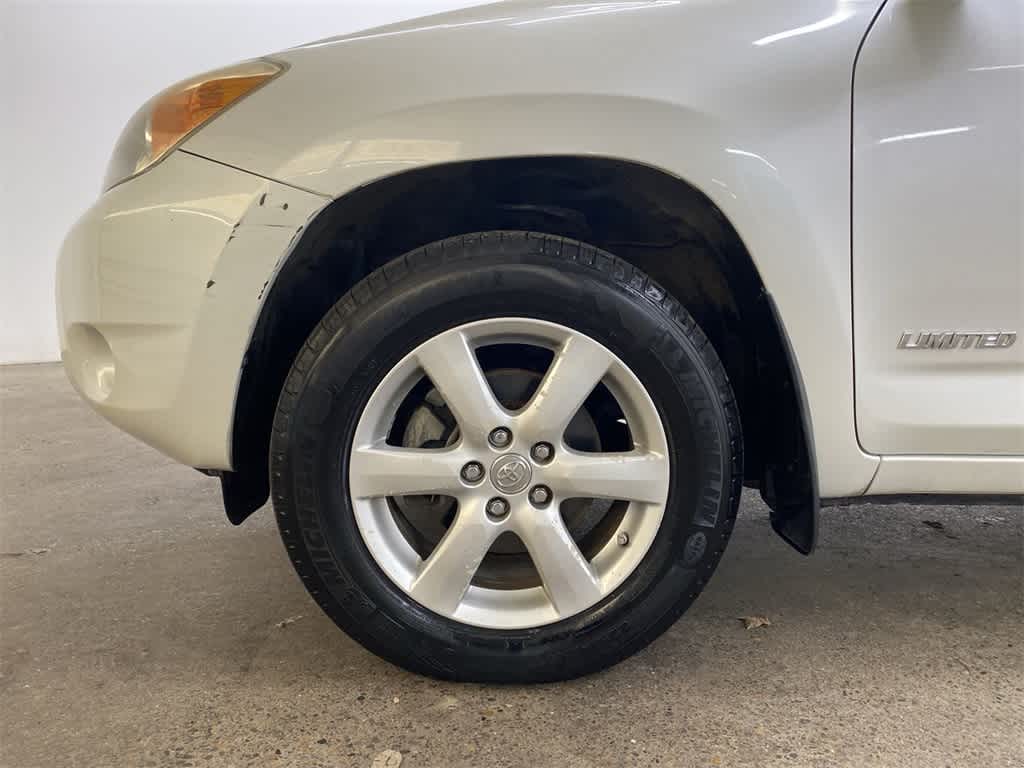 Thumbnail: 2007 Toyota RAV4 - 12