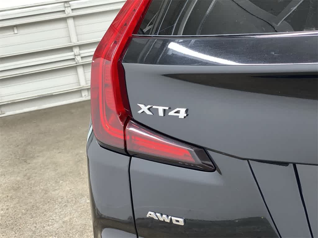 2019 Cadillac XT4 Premium Luxury 10
