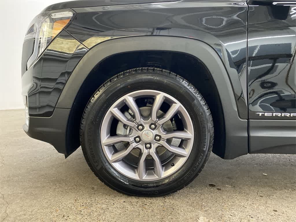 Thumbnail: 2022 GMC Terrain - 11