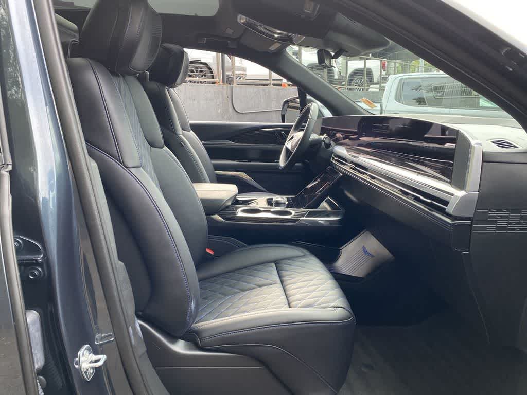 Thumbnail: 2025 Cadillac Escalade IQ - 19