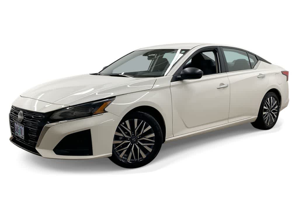 Thumbnail: 2025 Nissan Altima - 1