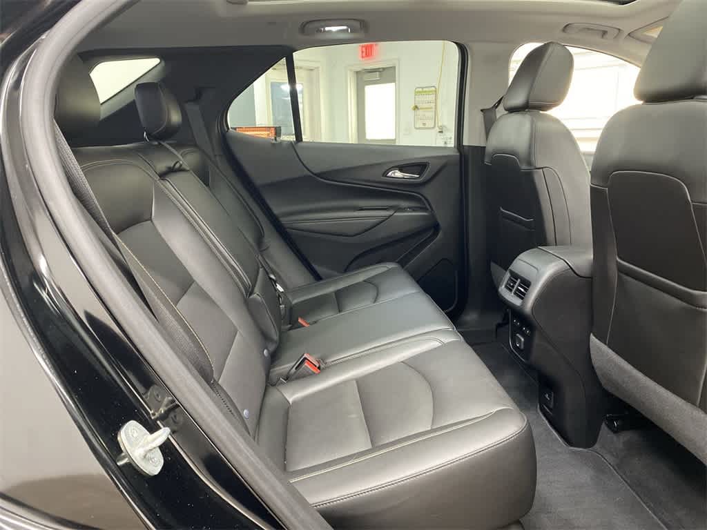 Thumbnail: 2020 Chevrolet Equinox - 17