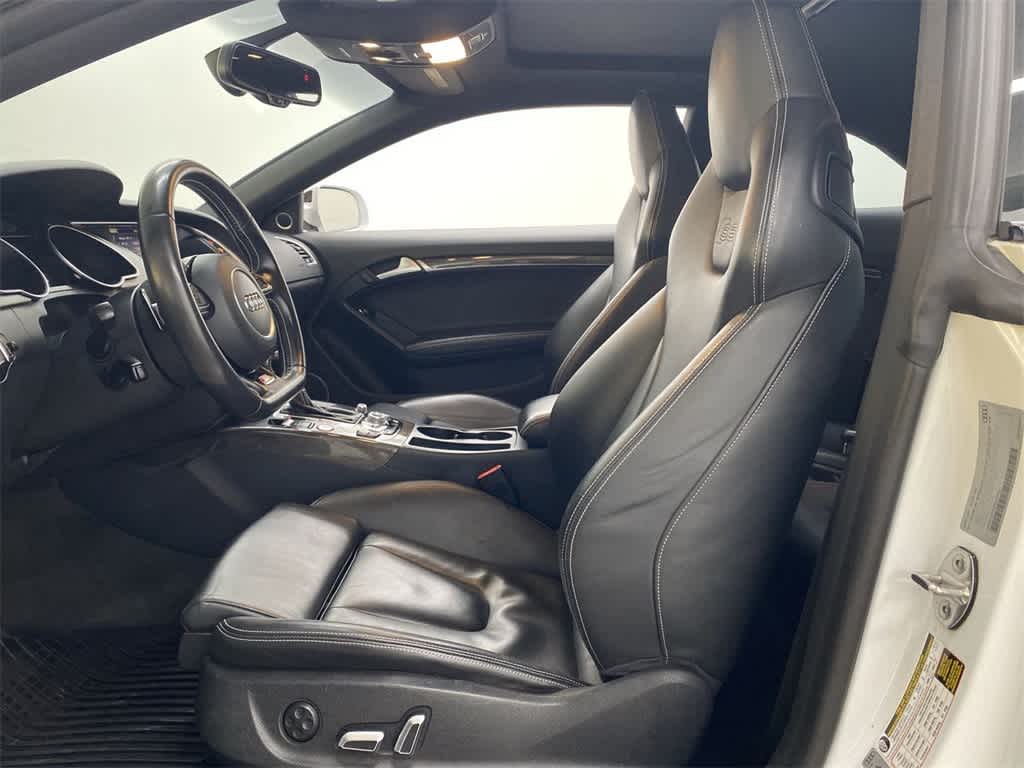 Thumbnail: 2014 Audi S5 - 13