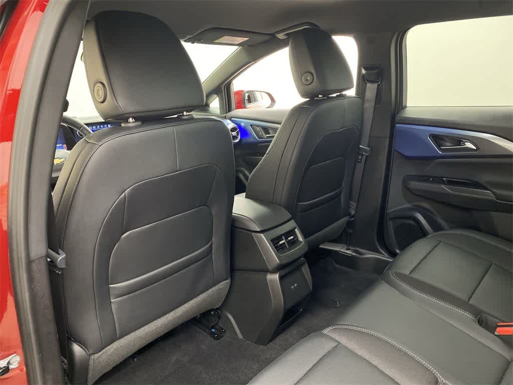 Thumbnail: 2025 Chevrolet Equinox - 15