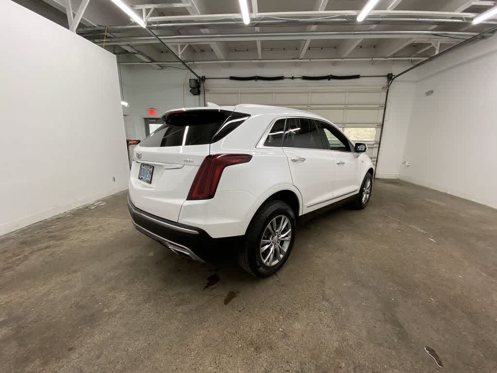 Thumbnail: 2022 Cadillac XT5 - 6