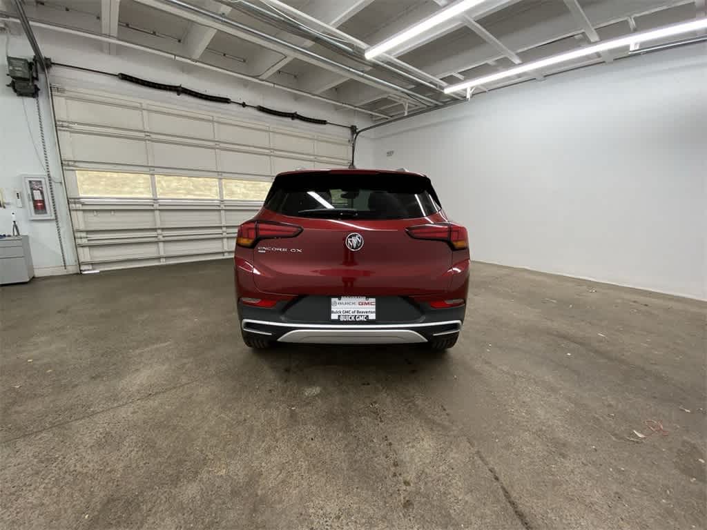 Thumbnail: 2022 Buick Encore GX - 5