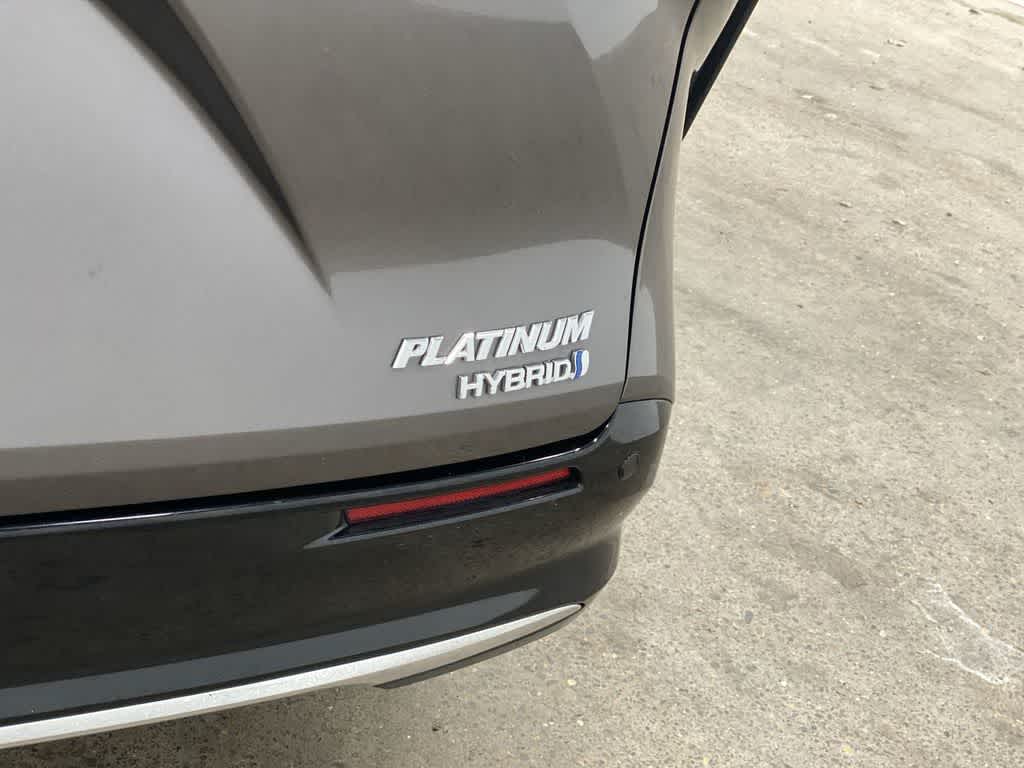 Thumbnail: 2024 Toyota Sienna - 10