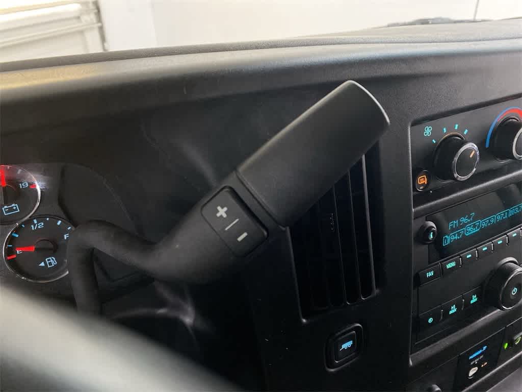 2023 Chevrolet Express 2500 25