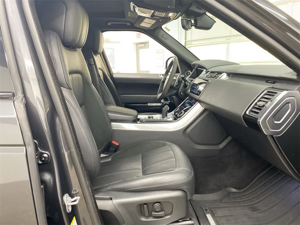 Thumbnail: 2022 Land Rover Range Rover Sport - 19