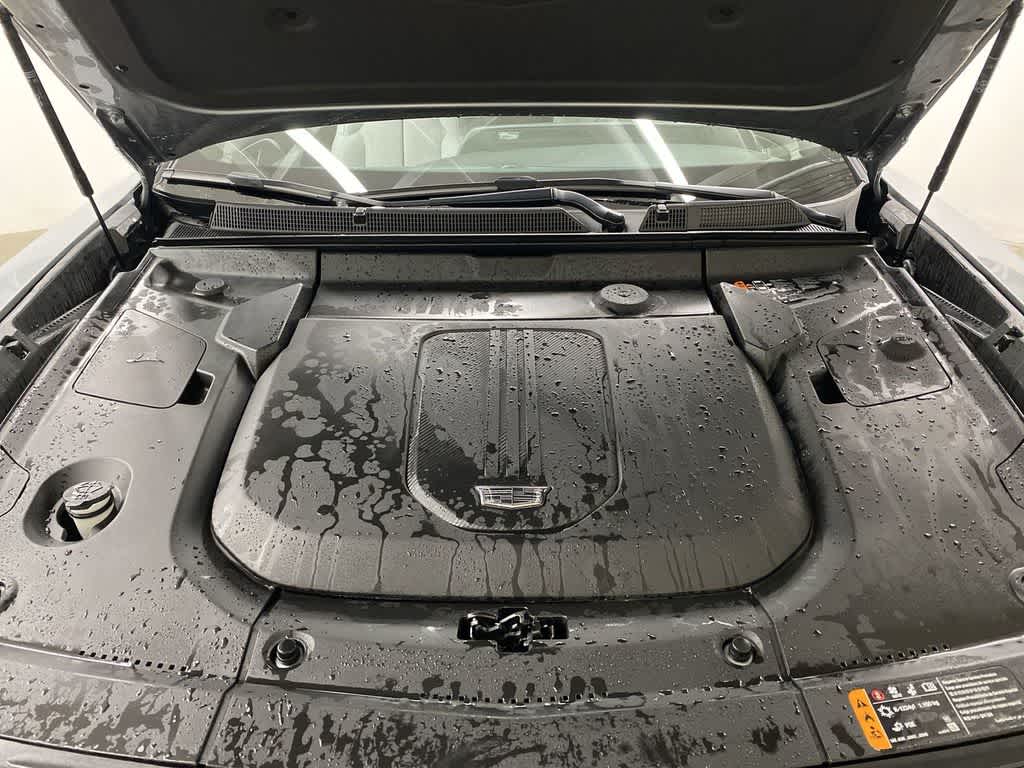 Thumbnail: 2024 Cadillac Lyriq - 13