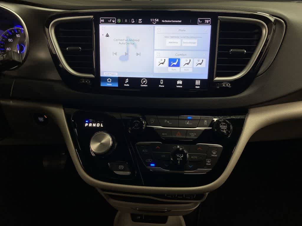 Thumbnail: 2024 Chrysler Pacifica - 24