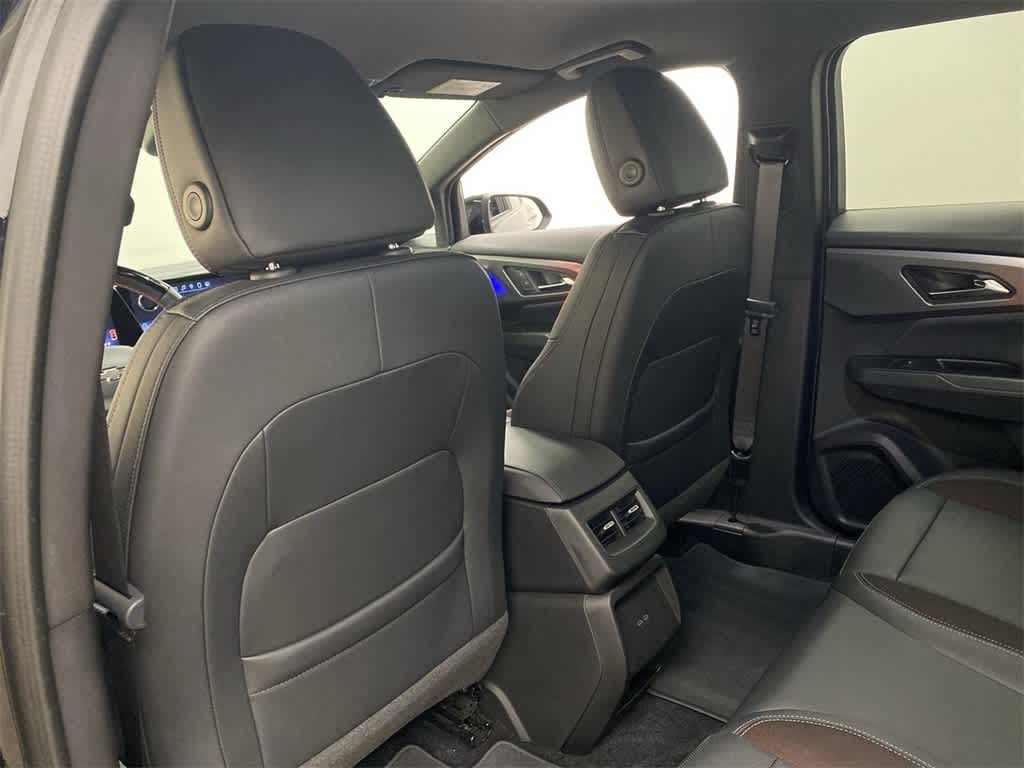 Thumbnail: 2024 Chevrolet Equinox - 17