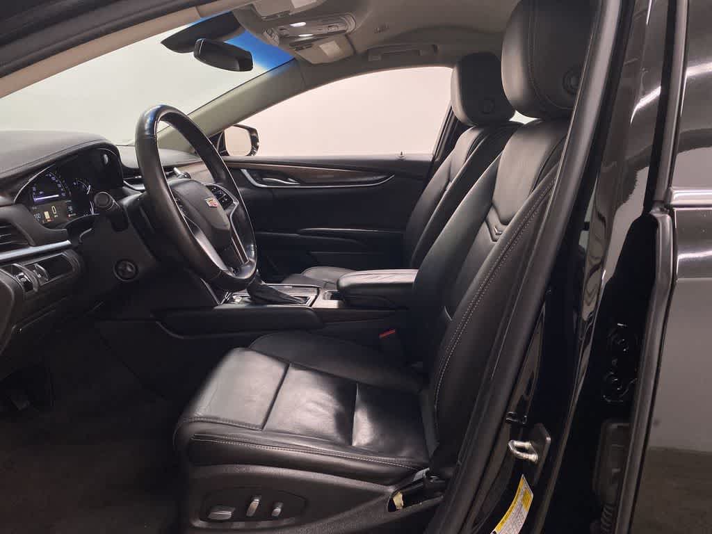 Thumbnail: 2018 Cadillac XTS - 14