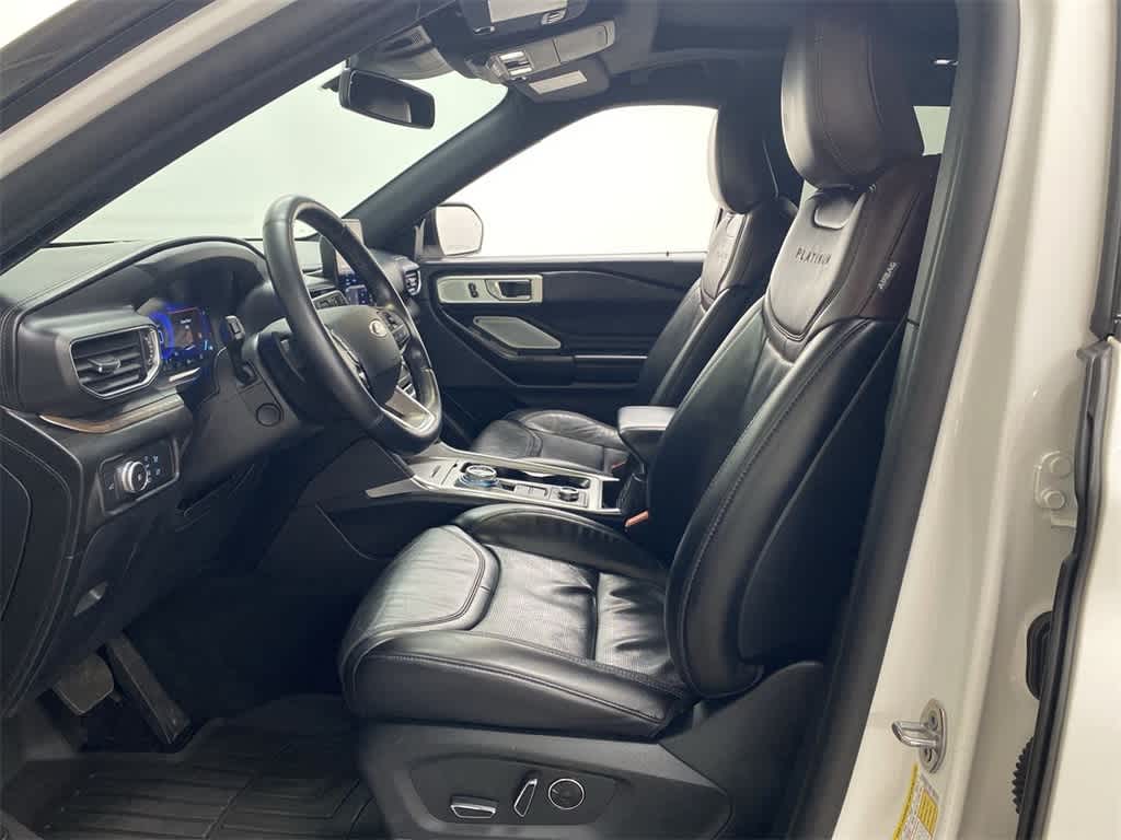 Thumbnail: 2020 Ford Explorer - 14