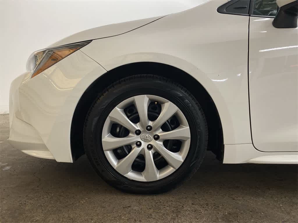 Thumbnail: 2024 Toyota Corolla - 12