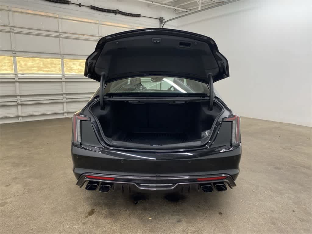 Thumbnail: 2025 Cadillac CT5 - 30