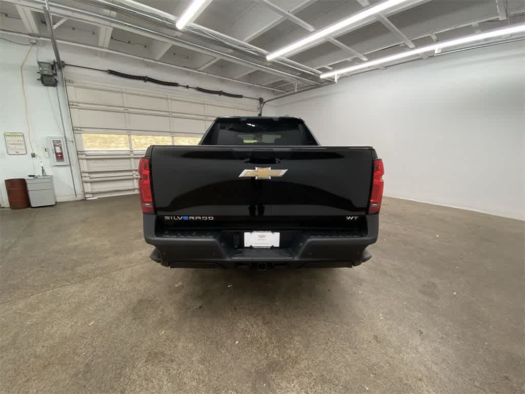 Thumbnail: 2024 Chevrolet Silverado EV - 5