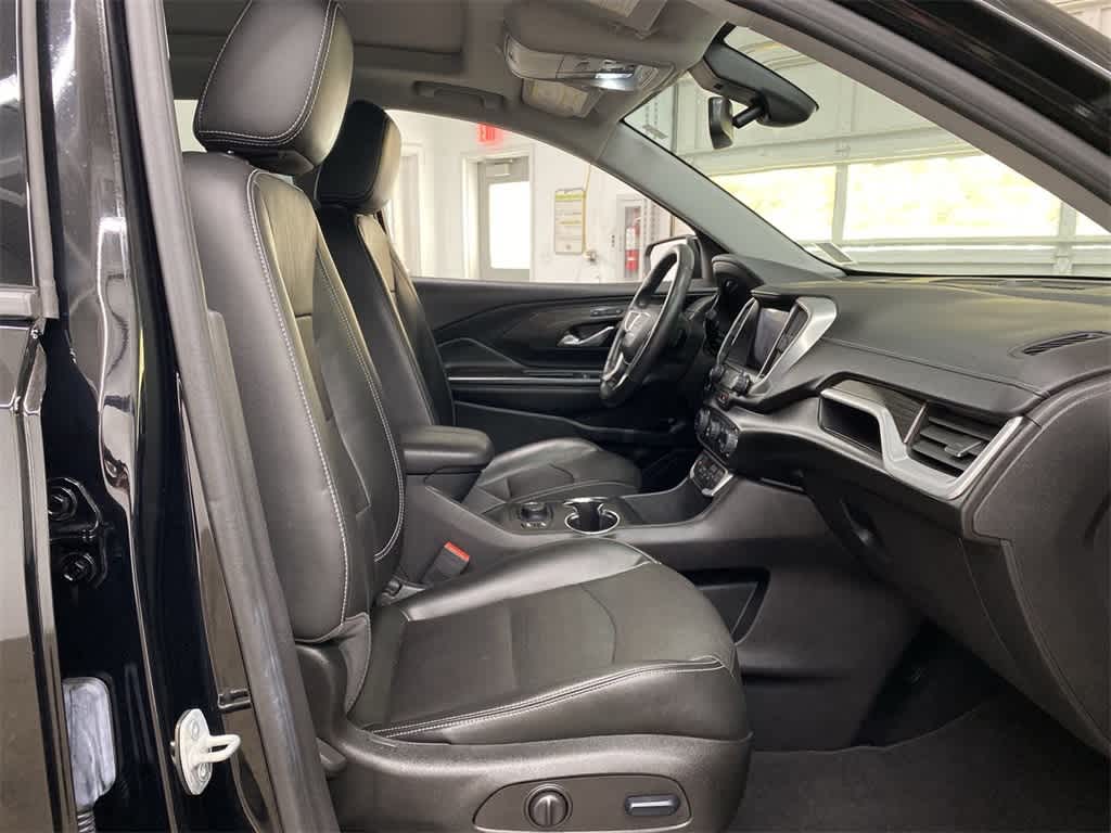 Thumbnail: 2022 GMC Terrain - 19