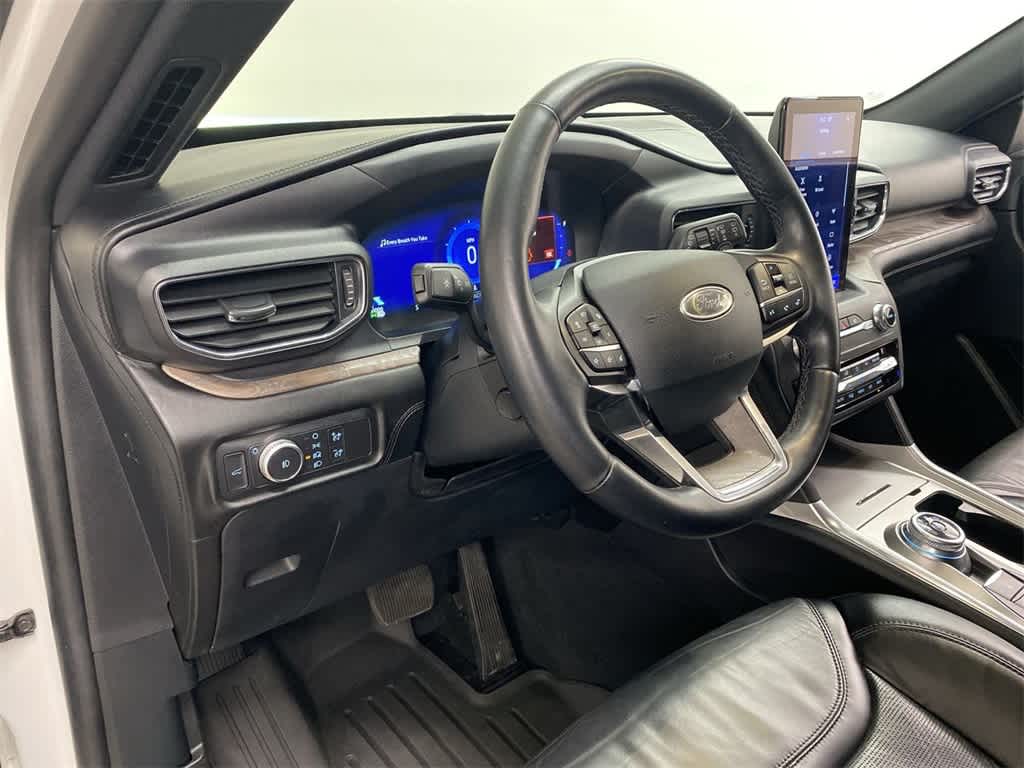 Thumbnail: 2020 Ford Explorer - 2