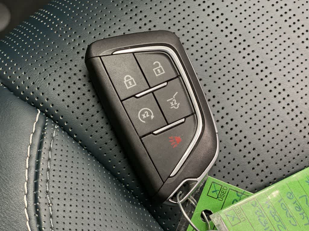 Thumbnail: 2024 Cadillac Lyriq - 28