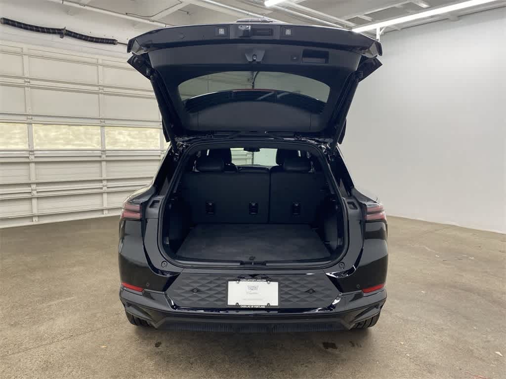 Thumbnail: 2024 Chevrolet Equinox - 29