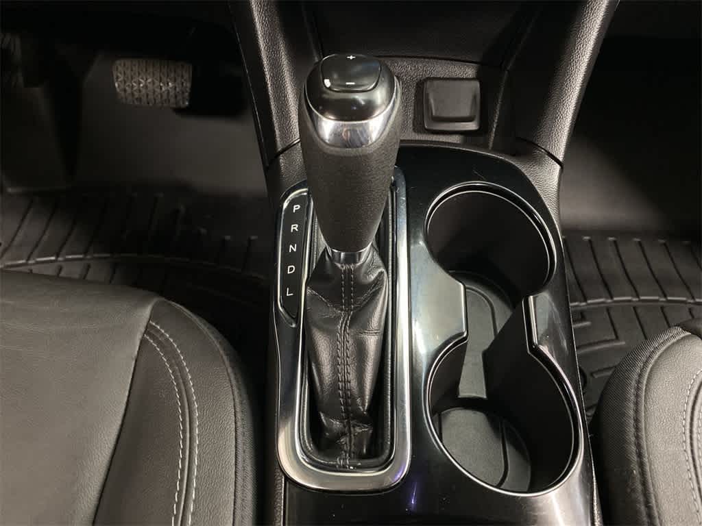 Thumbnail: 2017 Chevrolet Cruze - 27