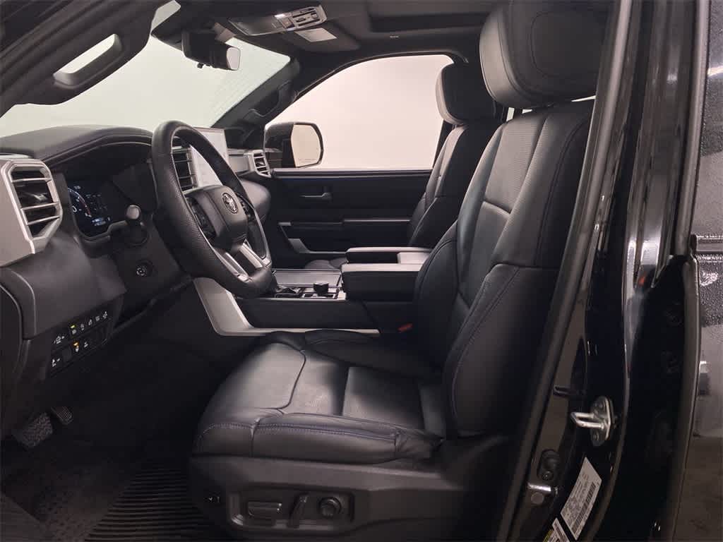 Thumbnail: 2024 Toyota Tundra - 13