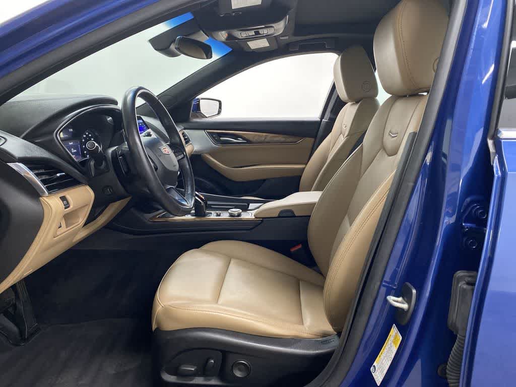 Thumbnail: 2023 Cadillac CT5 - 15