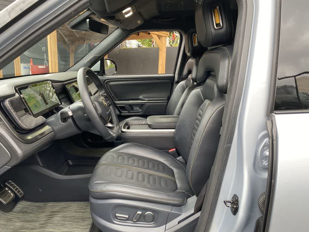 Thumbnail: 2023 Rivian R1T - 13