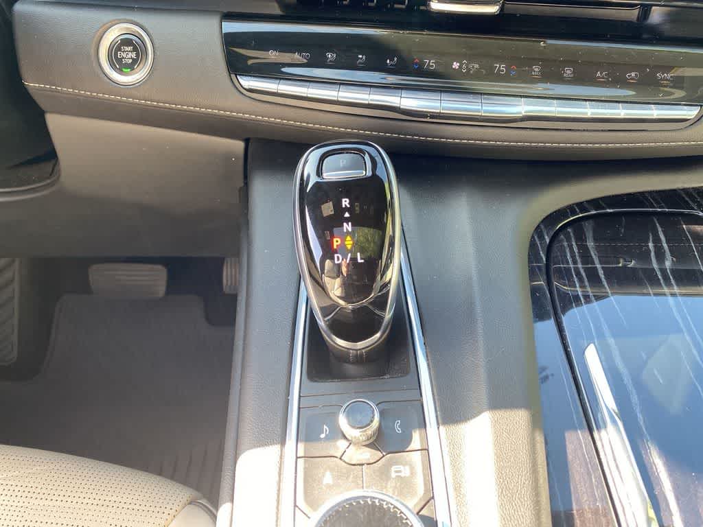 Thumbnail: 2021 Cadillac Escalade - 25