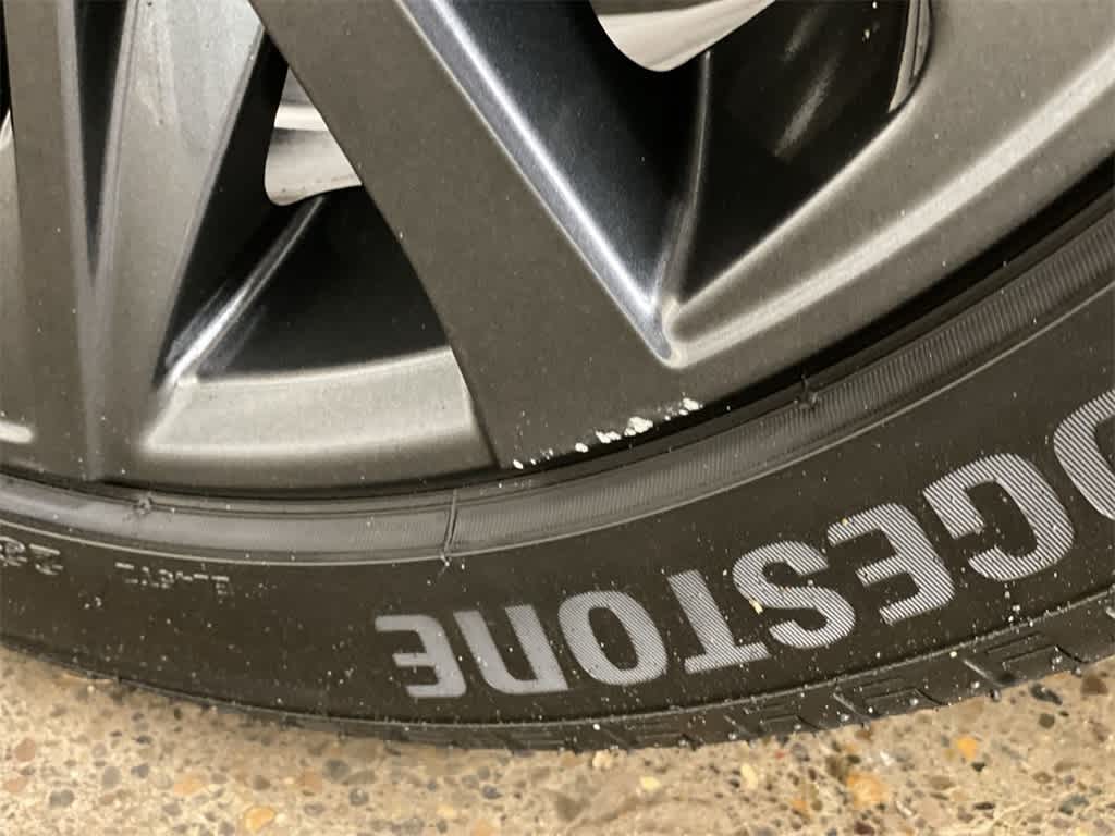 Thumbnail: 2025 Toyota Crown Signia - 34