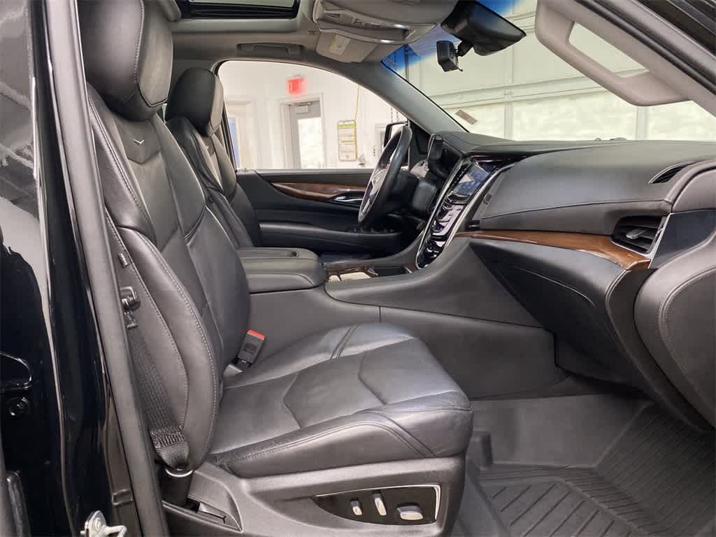 Thumbnail: 2019 Cadillac Escalade - 20