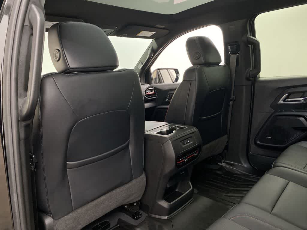 Thumbnail: 2024 Chevrolet Silverado EV - 15