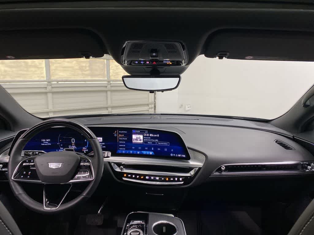 Thumbnail: 2024 Cadillac Lyriq - 13