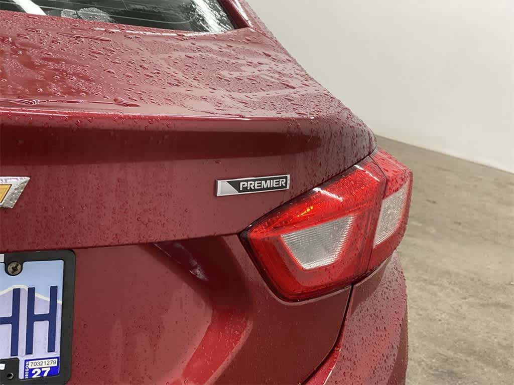 Thumbnail: 2017 Chevrolet Cruze - 11