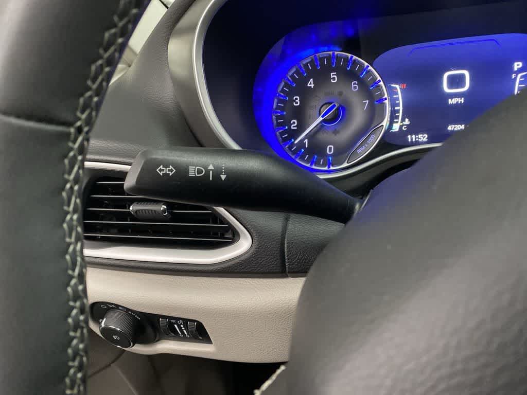 Thumbnail: 2024 Chrysler Pacifica - 23