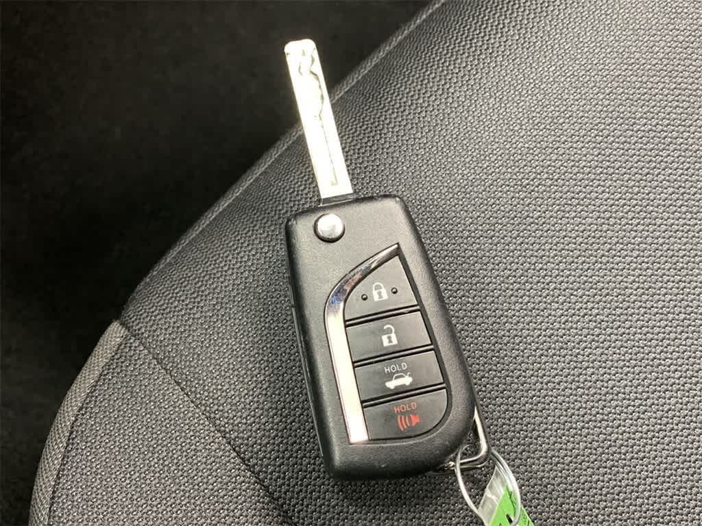 Thumbnail: 2024 Toyota Corolla - 31