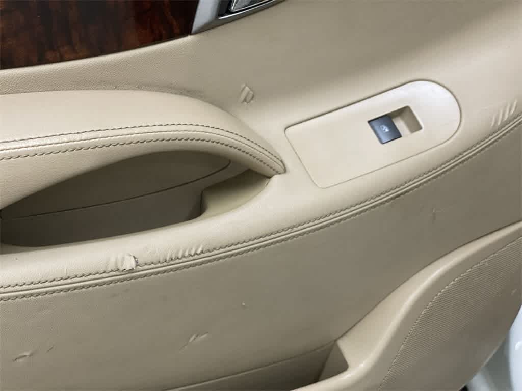 Thumbnail: 2012 Buick LaCrosse - 40